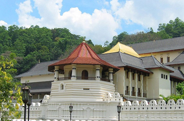 kristravelslanka