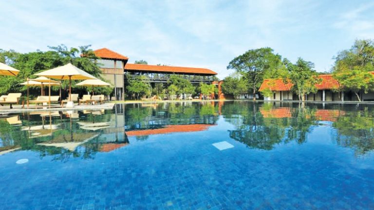 kristravelslanka