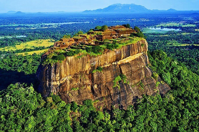 kristravelslanka