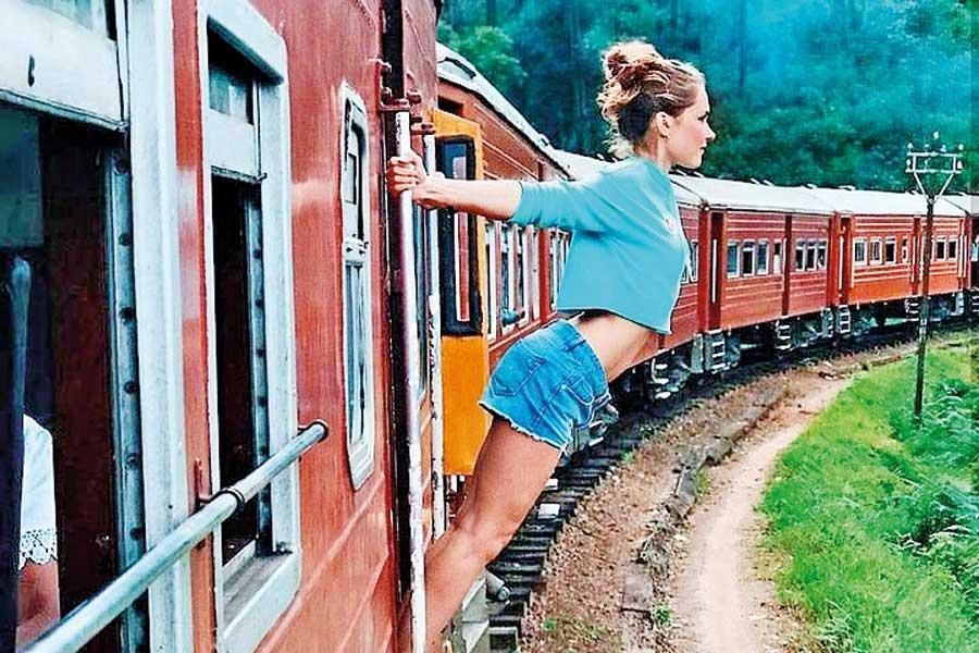 kristravelslanka